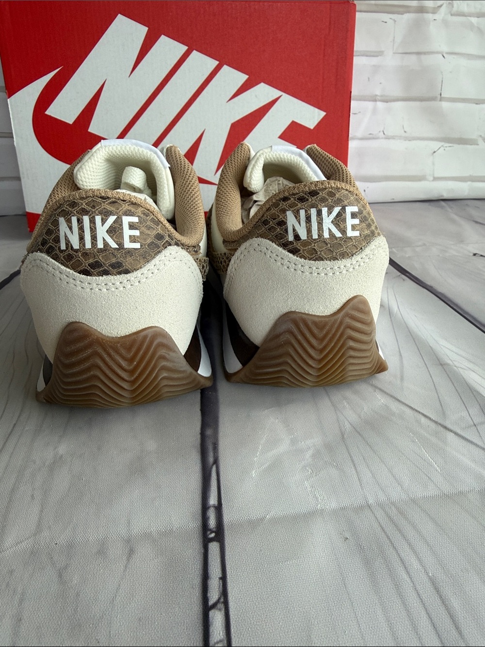 Nike Pacific Premium in Sail & British Khaki Colorway - Picture 5 of 13